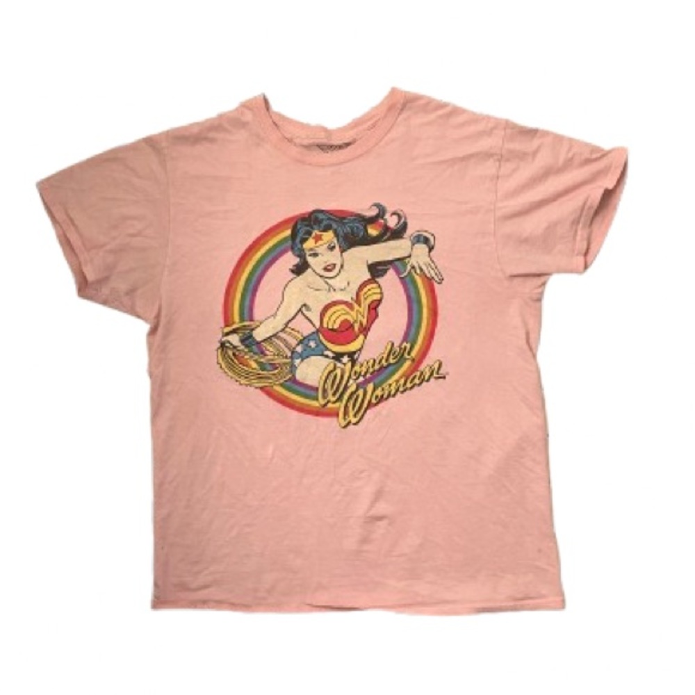 Vintage Wonder Woman Graphic Tee - Pink
